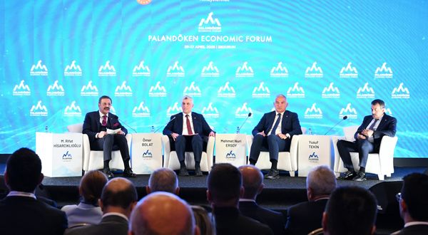 Hisarcıklıoğlu: “Küresel Ekonomide Belirsizlikler Artarken, Ticaret Savaşlarının Kazananı Olmaz"